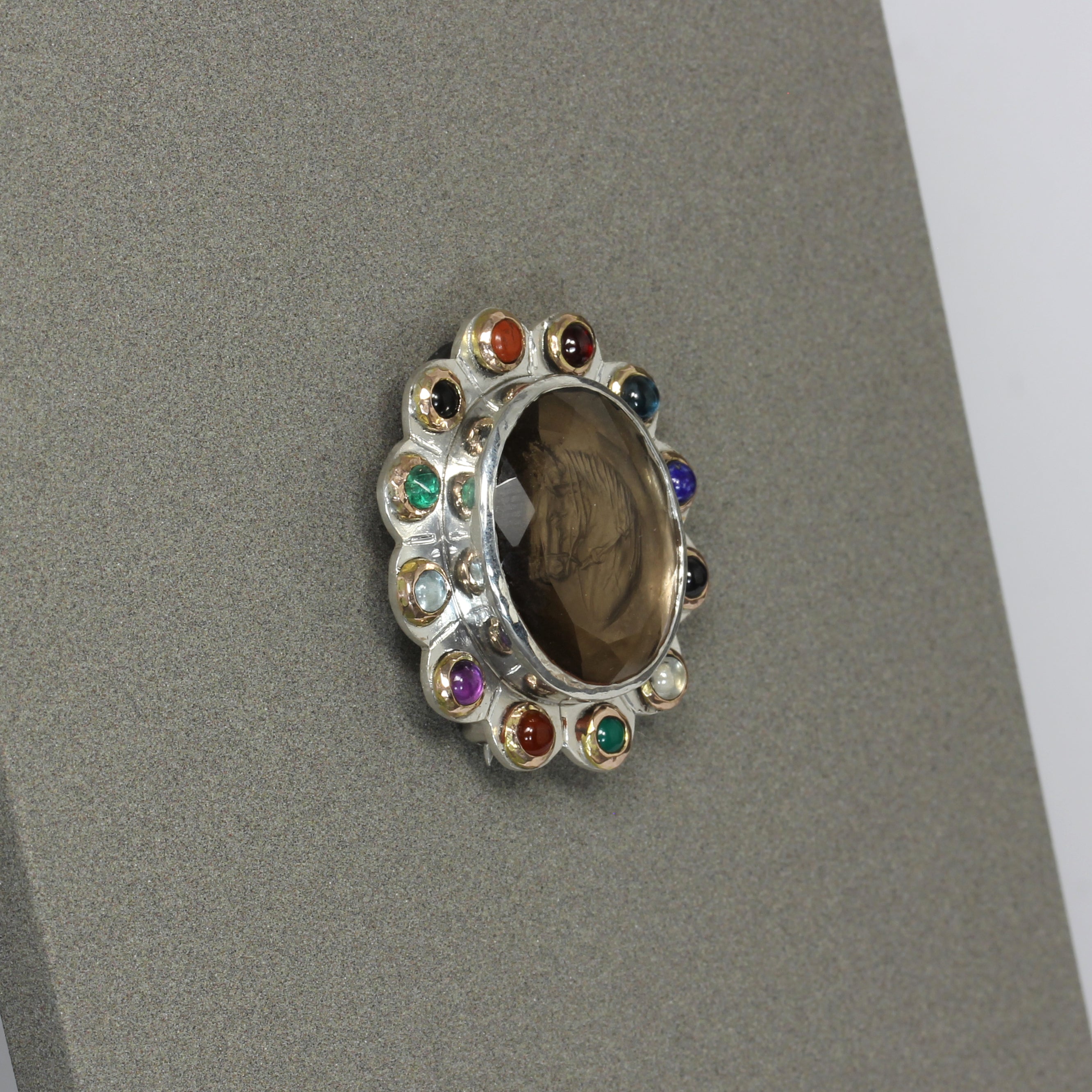 Brooch of Equine
